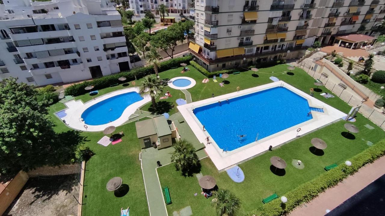 Benalmadena - New Nordic Style & Sunny Studio Apartment Luaran gambar